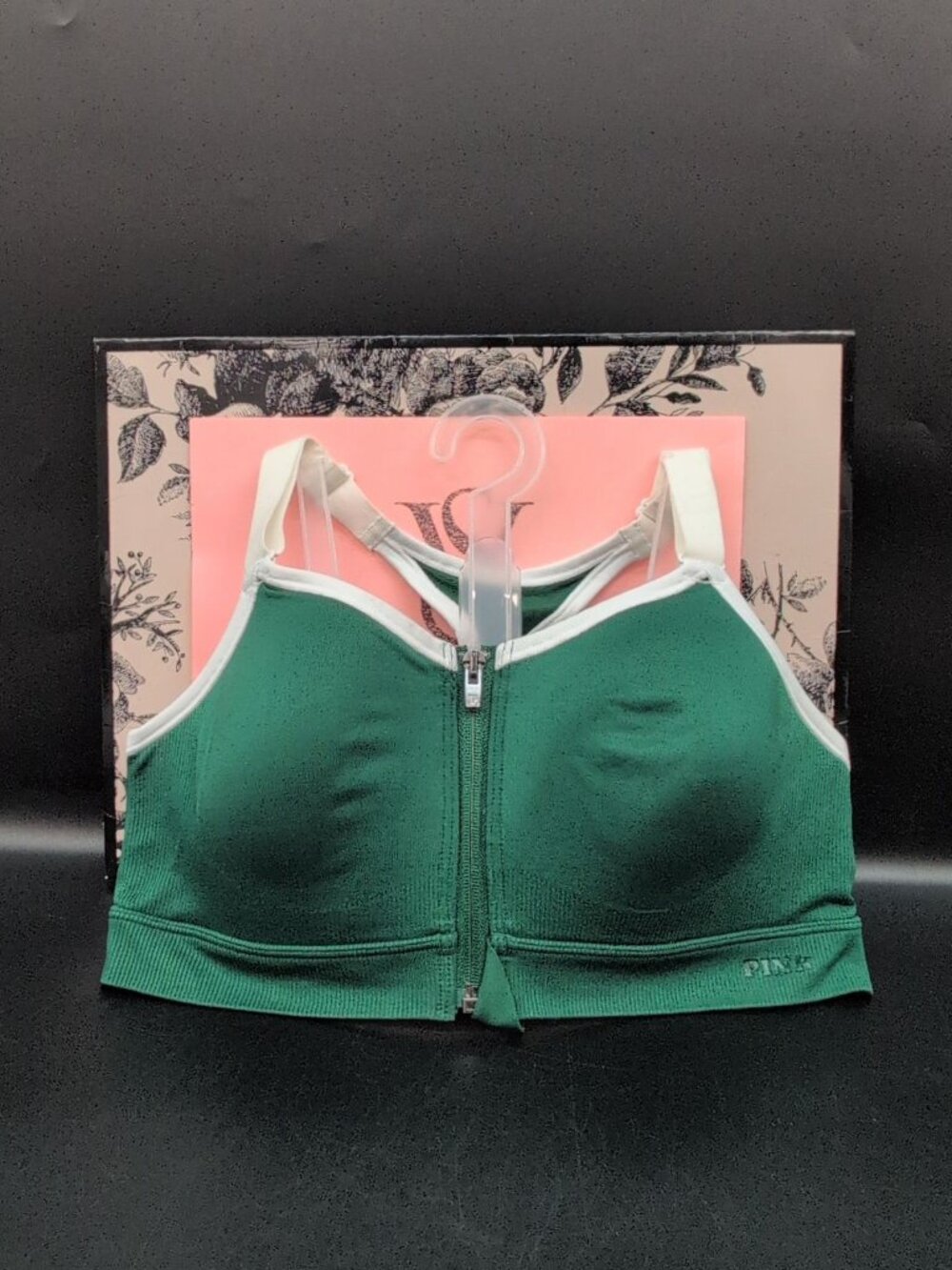 Victoria Secret Pink Seamless Air Front Close High Support Sports Bra M Green